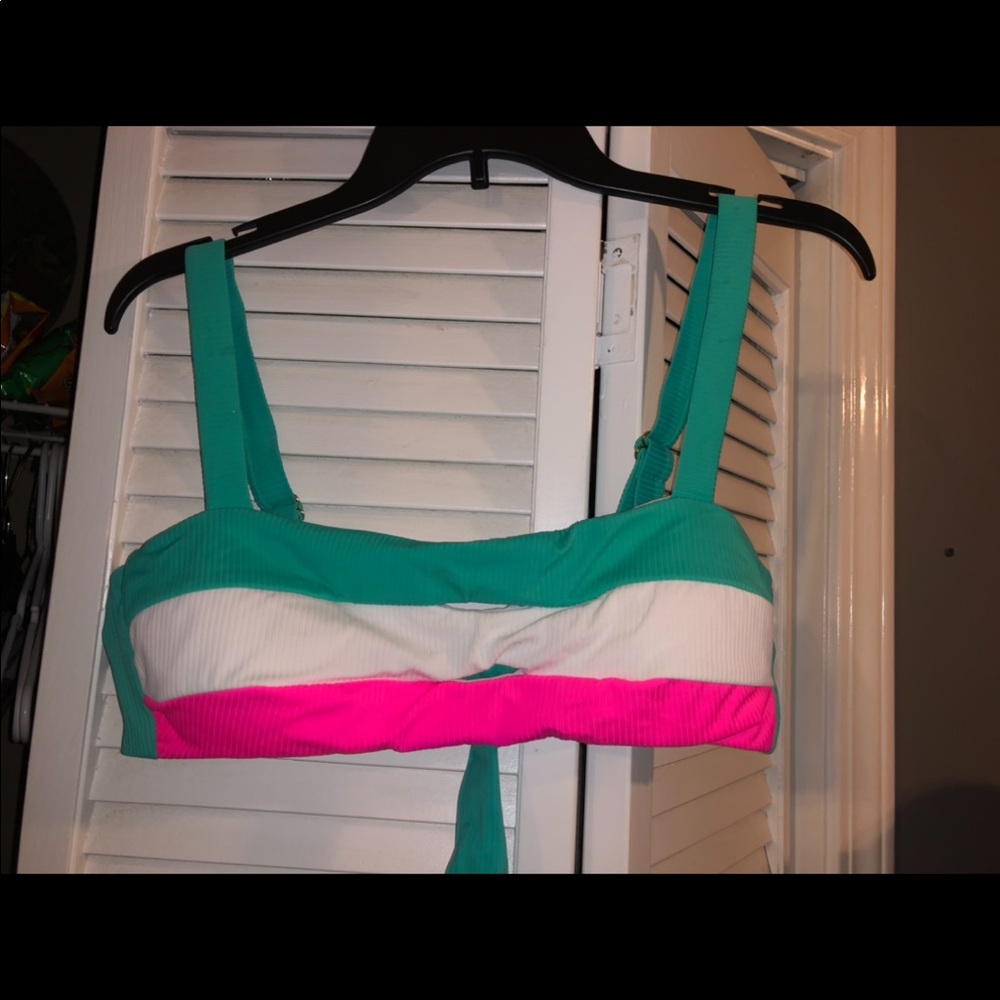 Bikini top